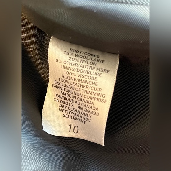 SOLD * Roots Black Varsity Jacket with Leather Sleeves Women’s Size 10 - Picture 6 of 8